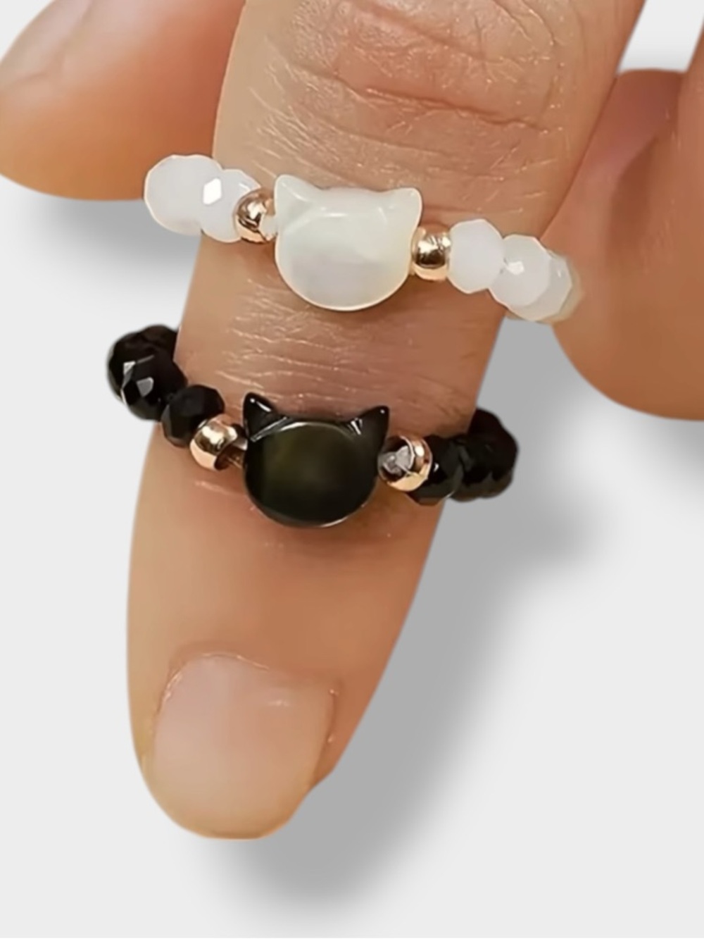 1 Beaded Cat Stretch Ring NWOT - White OR Black - Picture 3 of 5